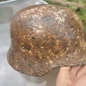 ww2 German helmet m40 winter camo