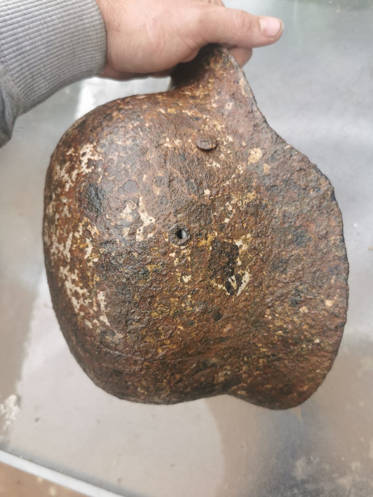 ww2 German helmet m40 winter camo - Image 12