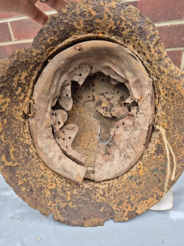 ww2 German helmet m42 battle damage - Image 11