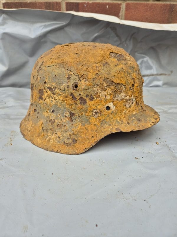 ww2 German helmet m42