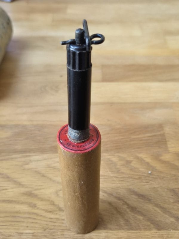 ww2 German stock mine dummy charge with zz42