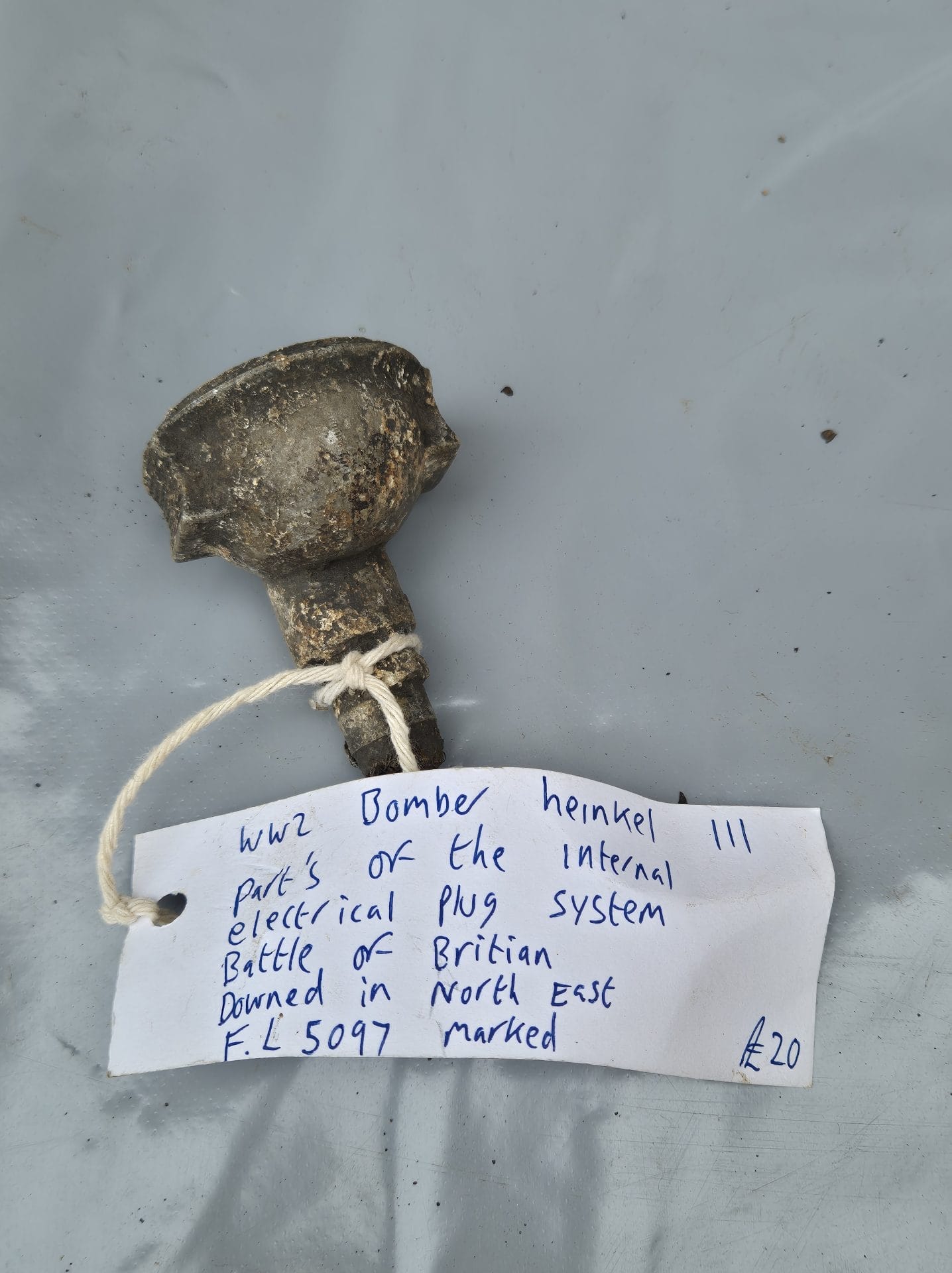 ww2 German bomber Heinkel electrical plug